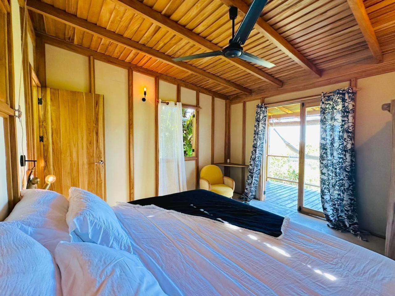 Calamocha Lodge Playa Santa Teresa  Exterior photo