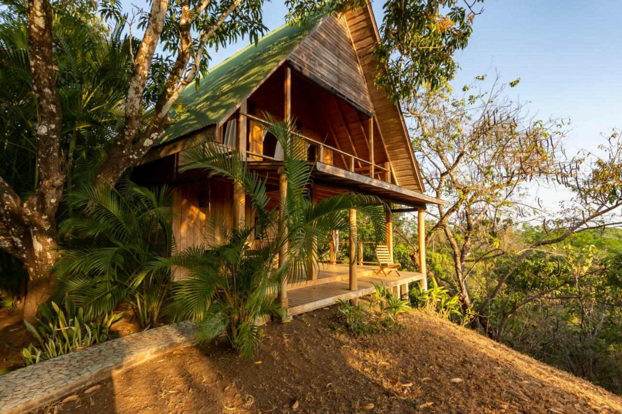 Calamocha Lodge Playa Santa Teresa  Exterior photo